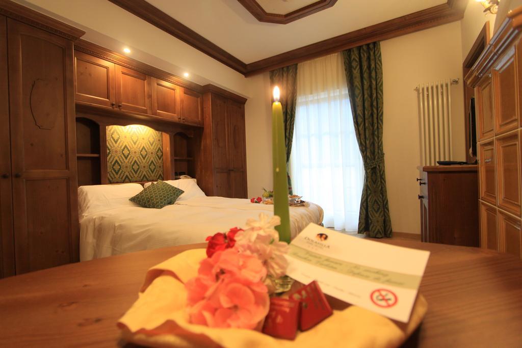 Dolasilla Park Hotel Віго-ді-Фасса Екстер'єр фото