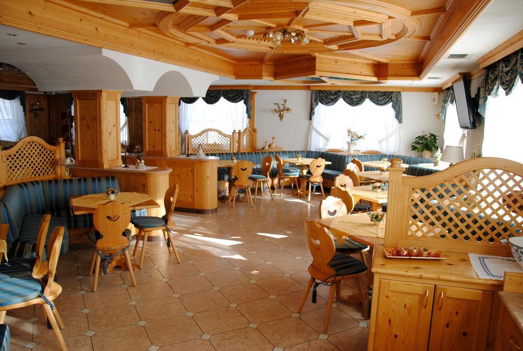 Dolasilla Park Hotel Віго-ді-Фасса Екстер'єр фото